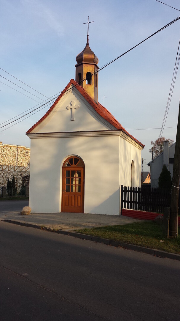 kapliczka pw. św. Jana i Pawła z 1823r.