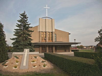 Kościół pw. Stanisława Biskupa Męczennika z 1981r.