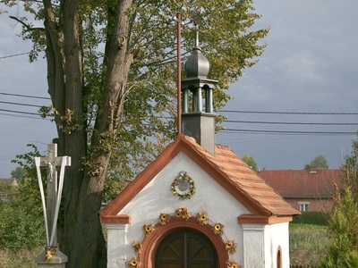 kapliczka pw. Najśw. Marii Panny z 1887r.