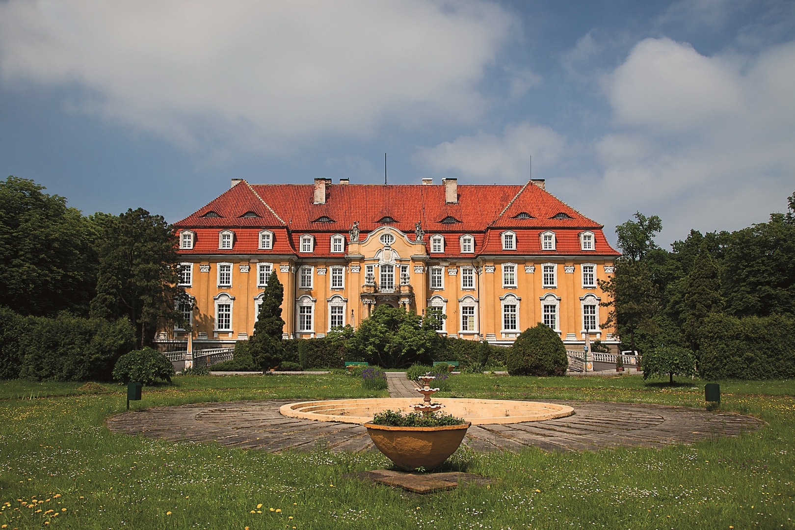 Pałac z 1903-1909 w Kochcicach 