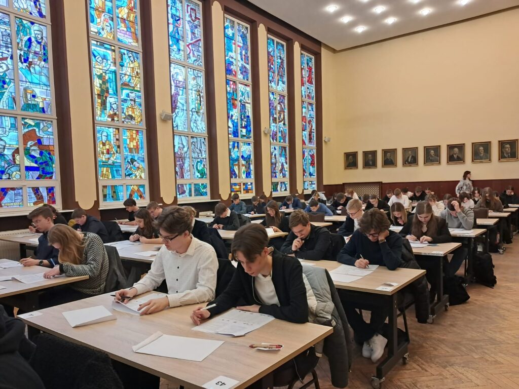 Jubileuszowa 20. edycja Olimpiady „Gwiezdny Krąg”