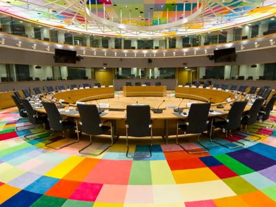Rada UE zatwierdza trzecią wypłatę blisko 3,5 mld euro dla Ukrainy