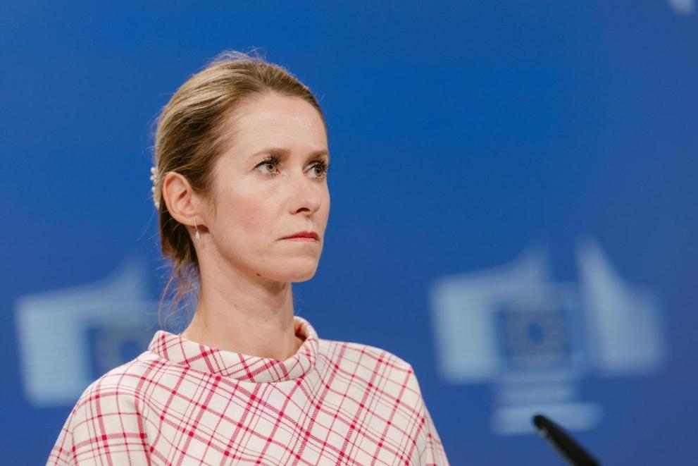 Flota cieni bez portów