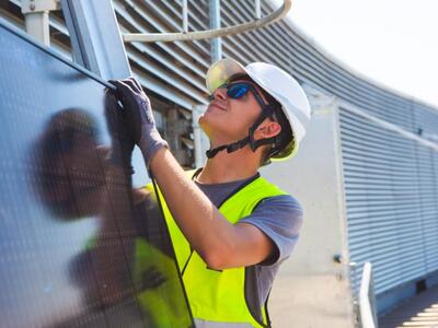UE czyni postępy w zapewnianiu bezpiecznej i niedrogiej energii dla wszystkich