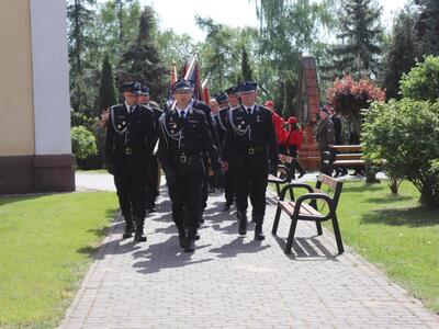 Przejście do kościoła.