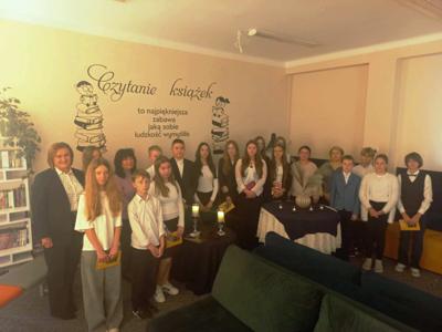 CZYTANIE DAWNIEJ I DZIŚ – MŁODZIEŻ W AKCJI