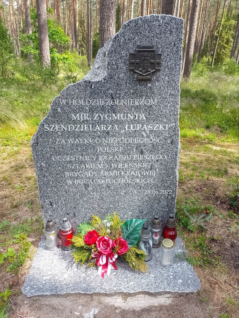 lupaszki.jpg [1230x1640]