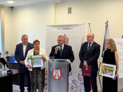 Uroczystej Sesji Rady Gminy Zławieś Wielka z okazji 35-lecia samorządu terytorialnego w Polsce