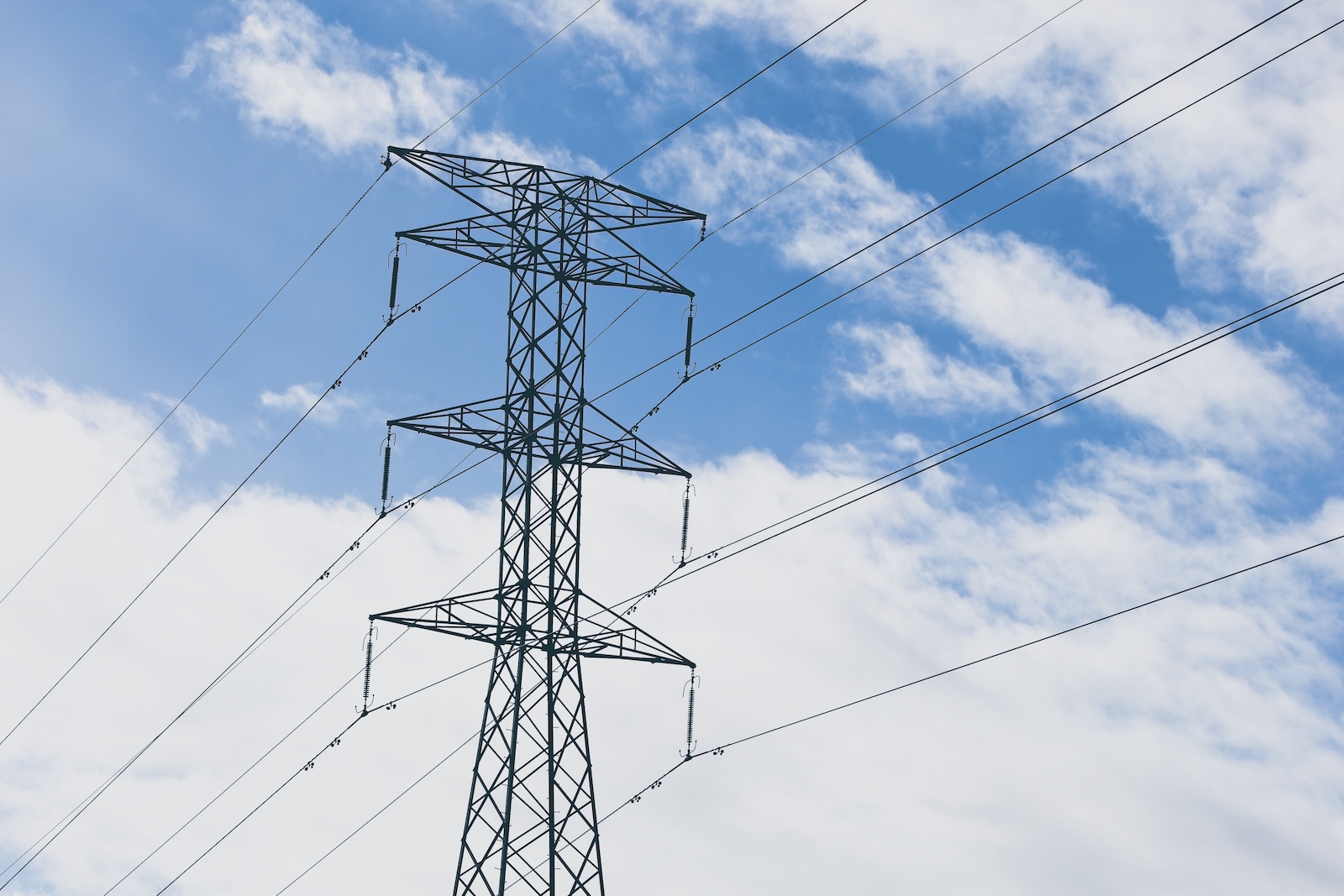 Słupy energetyczne