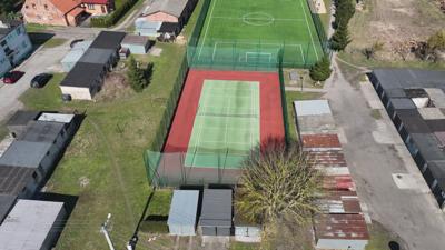 Plac rekreacyjno - sportowy w Kamienicy.