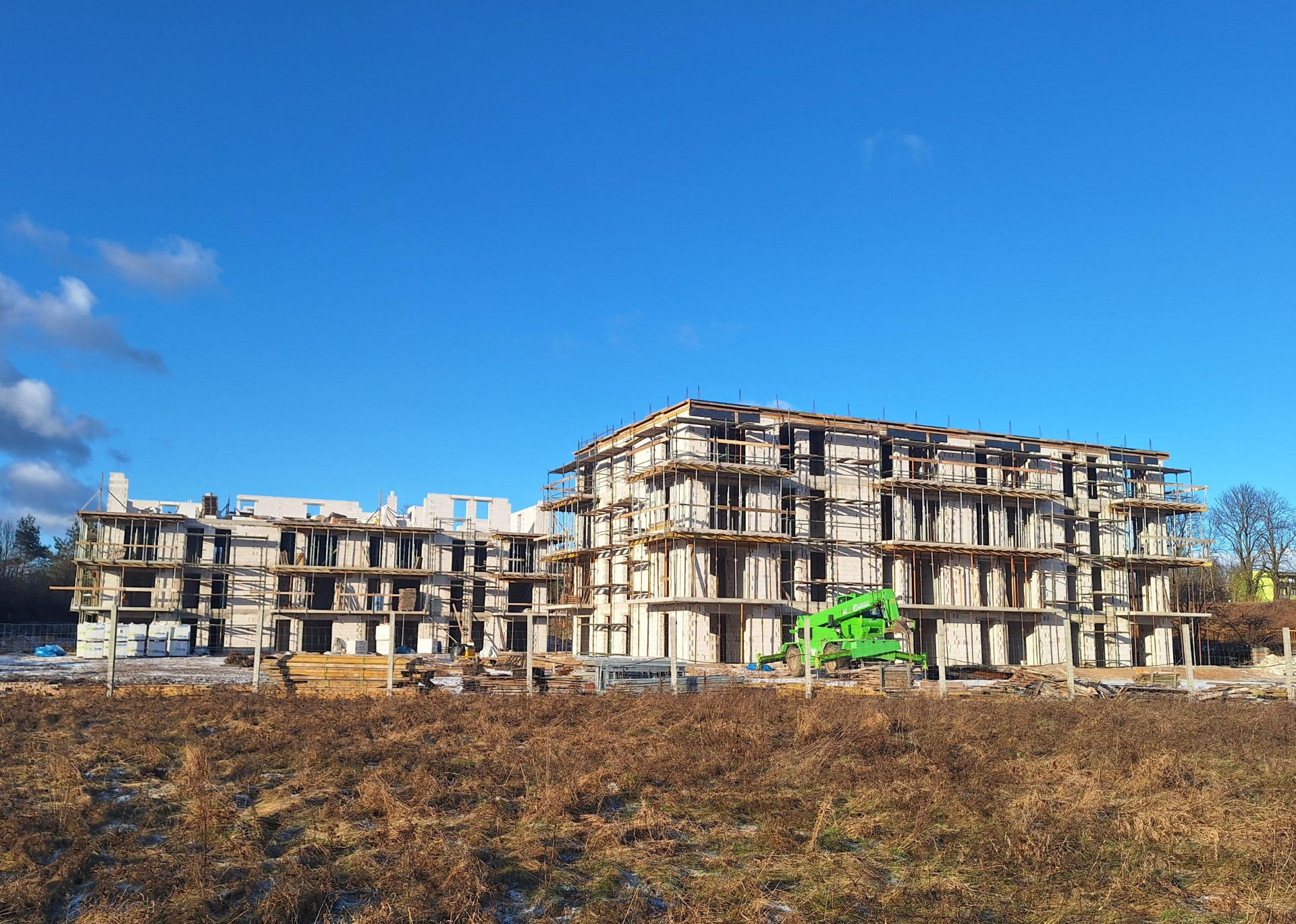 Budowa bloków przy ul. Maratońskiej w Gostycynie