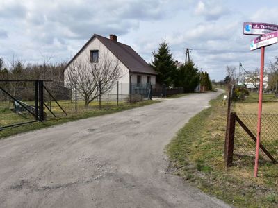 Ulica Wiejska w Pruszczu - jedna z ośmiu dróg planowanych do przebudowy.