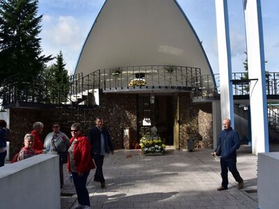  Sanktuarium Maryjne w Piasecznie, Miejsce objawienia "Studzienka".