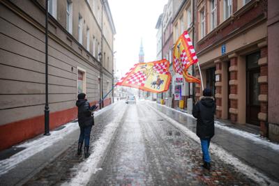Tradycyjnie ulicami Starogardu Gdańskiego przeszedł Orszak Trzech Króli, który w tym roku zgromadził licznych mieszkańców i gości.