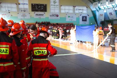 I Halowe Młodzieżowe Zawody Sportowo - Pożarnicze Powiatu Starogardzkiego