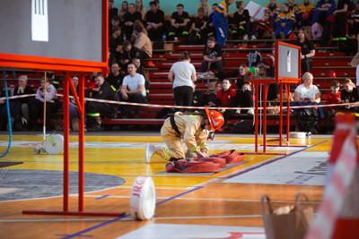 I Halowe Młodzieżowe Zawody Sportowo - Pożarnicze Powiatu Starogardzkiego