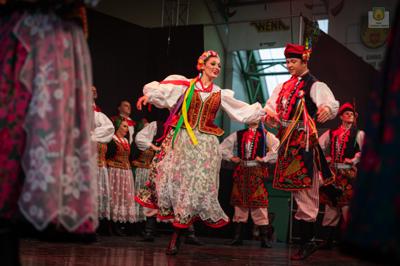ZESPÓŁ PIEŚNI I TAŃCA "ŚLĄSK"