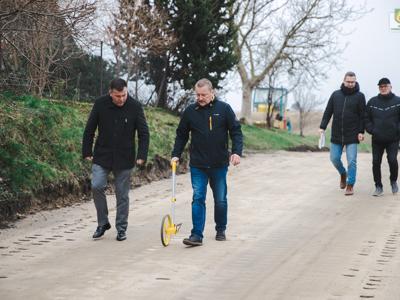 Odbiór modernizacji drogi w Ciecholewach