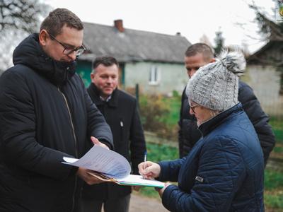 Odbiór modernizacji drogi w Ciecholewach