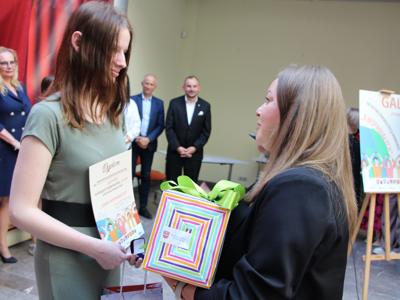 uroczysta gala konkursu dla wolontariuszy