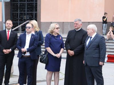uroczystości godzina W