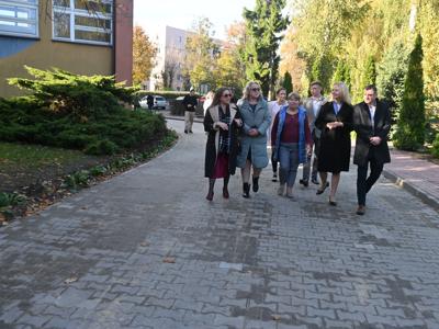 oglądanie inwestycji