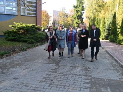 oglądanie inwestycji