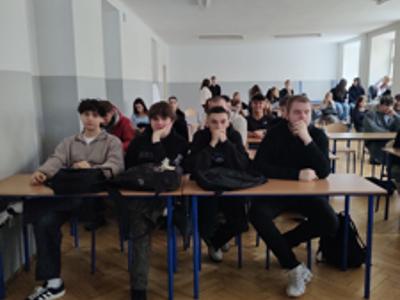 Zdjęcia prezentujące zajęcia