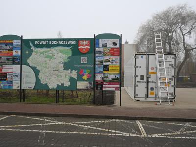 Zdjęcia z rozładunku kontenerów