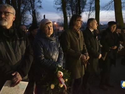 Zdjęcie z odsłonięcia pomnika