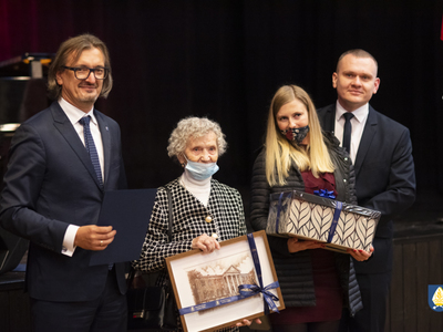 Zdjęcie z uroczystości w Miejskim Ośrodku Kultury