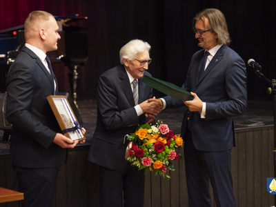 Zdjęcie z uroczystości w Miejskim Ośrodku Kultury