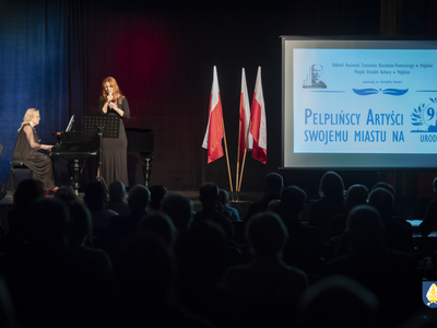 Zdjęcie z uroczystości w Miejskim Ośrodku Kultury