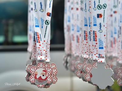 Zdjęcie z wydarzenia Mikołajkowy Charytatywny Bieg i Marsz NW 2024 