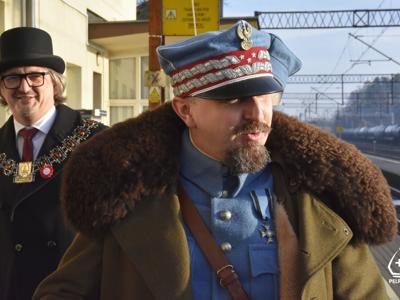 Zdjęcie z obchodów 105. rocznicy powrotu Pelplina do odrodzonej Polski