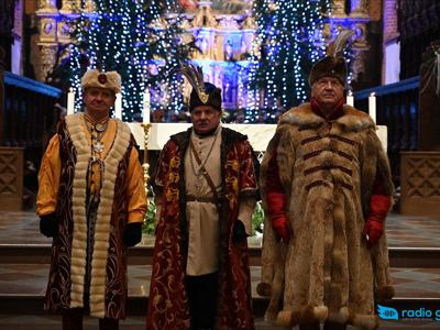 zdjęcie z wydarzenia Pelpliński Orszak Trzech Króli 2025