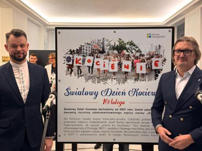 zdjęcie z wernisażu wystawy "Kociewiacy" w Sejmie RP