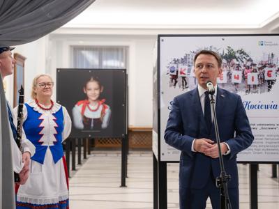 zdjęcie z wernisażu wystawy "Kociewiacy" w Sejmie RP