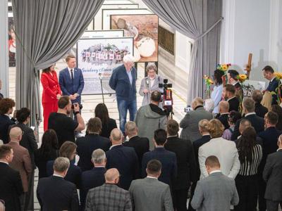 zdjęcie z wernisażu wystawy "Kociewiacy" w Sejmie RP