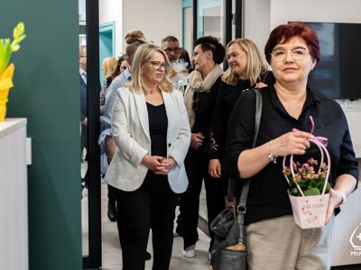 zdjęcie z  uroczystości otwarcie filii biblioteki w Pelplinie 