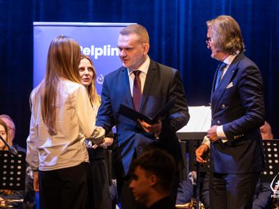 zdjęcie z uroczystości wręczenia stypendiów Burmistrza Miasta i Gminy Pelplin   