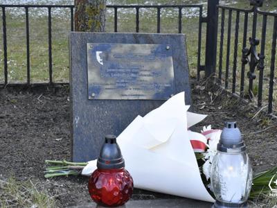 zdjęcie z obchodów 15. rocznicy katastrofy lotniczej pod Smoleńskiem