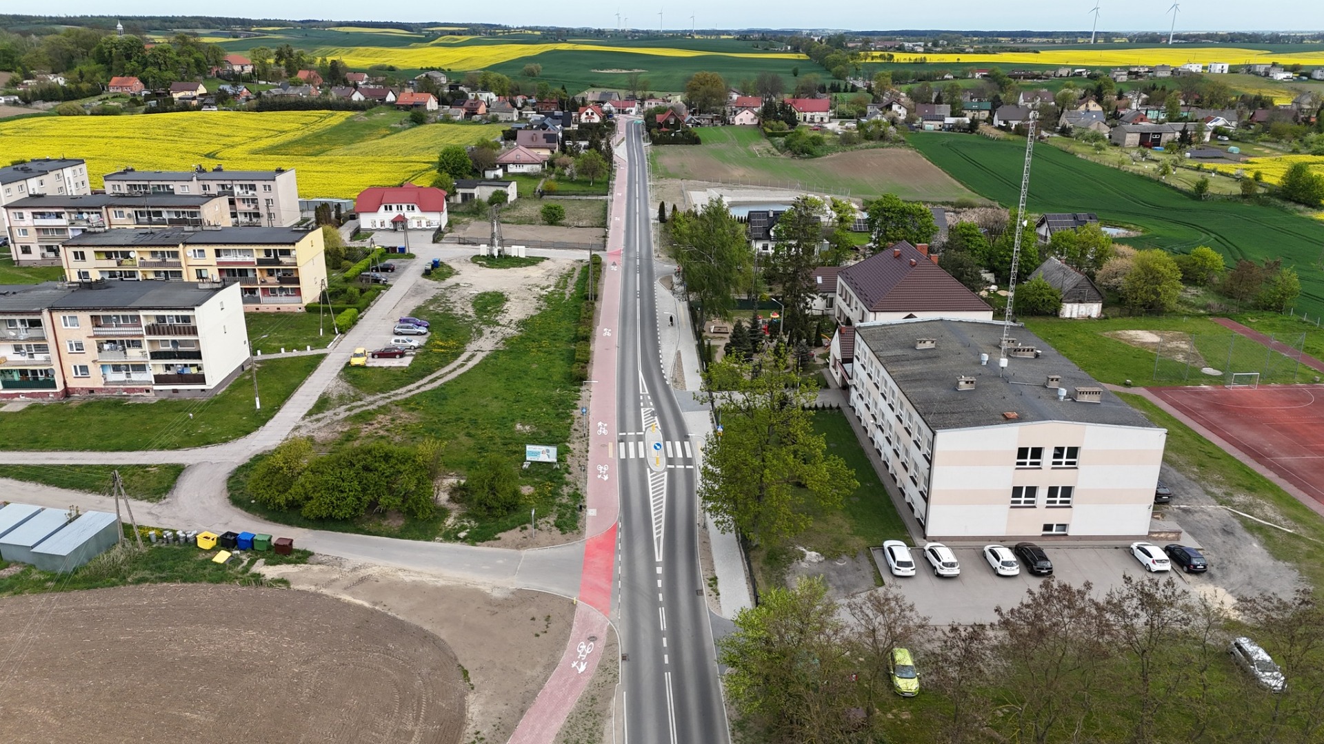 zdjęcie drogi wojewódzkiej nr 230 w Rajkowach