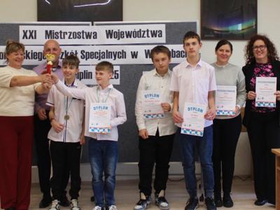 zdjęcie z XXI Mistrzostw Województwa Pomorskiego Szkół Specjalnych w Warcabach