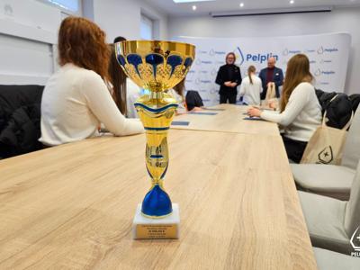 Srebrny Medal dla Dziewcząt z Małych Walichnów w Finale Wojewódzkim Unihokeja