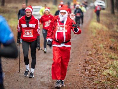 Mikołajkowy Charytatywny Bieg i Marsz Nordic Walking 2025