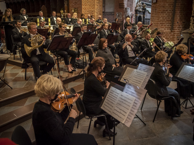 Zdjęcie z koncertu „Te Deum”, który odbył się w pelplińskiej katedrze.
