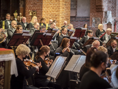 Zdjęcie z koncertu „Te Deum”, który odbył się w pelplińskiej katedrze.