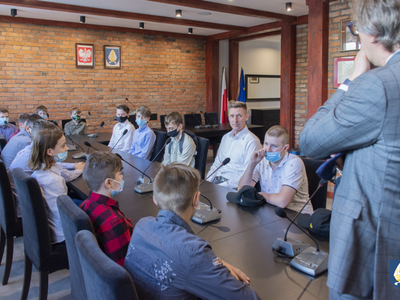 zdjęcia z przekazania dresów