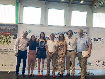 zdjęcie z obchodów  75-lecia Pomorskiego Zrzeszenia LZS